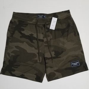 Abercrombie And Fitch army print drawstring shorts